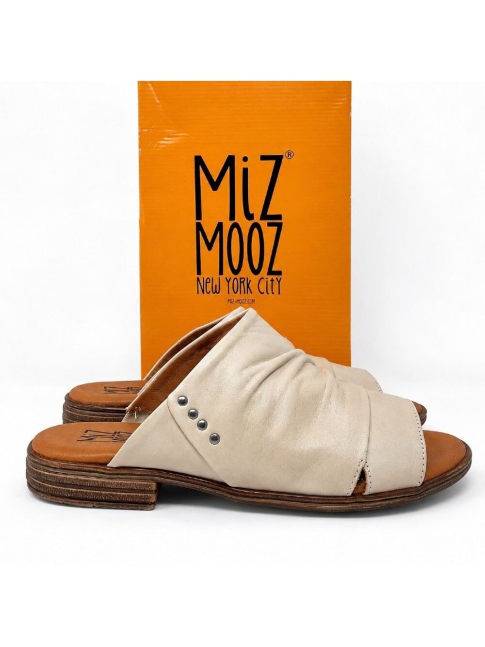 Womens Wide Cream Leather Comfort Slide Sandals EU 38  Miz Mooz Dandelion